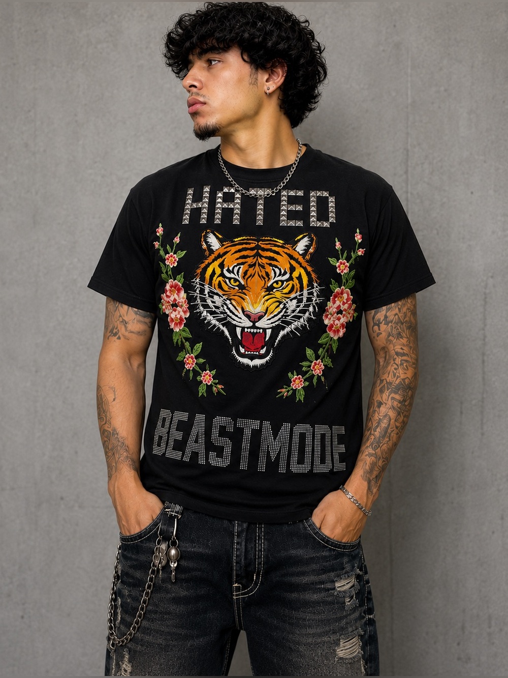 Hudson Outerwear Tiger Embroidered Studded Beastmode Y2K Tee Large